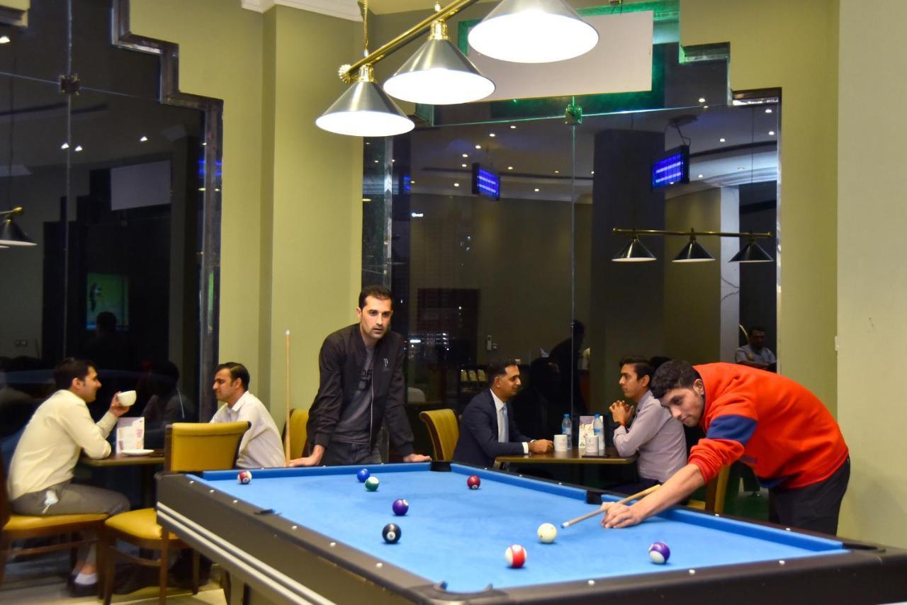 Emirates Stars Hotel Apartments Шарджа Екстер'єр фото