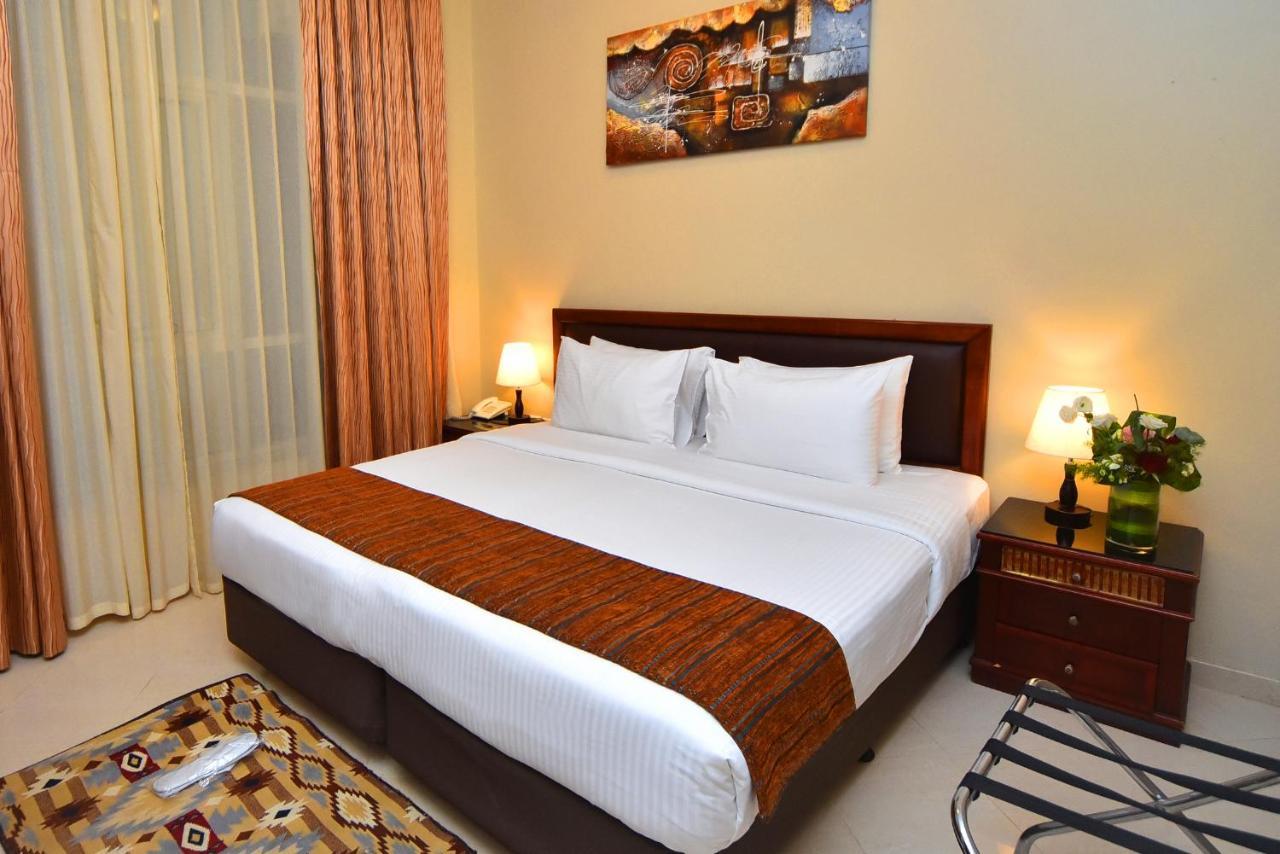 Emirates Stars Hotel Apartments Шарджа Екстер'єр фото