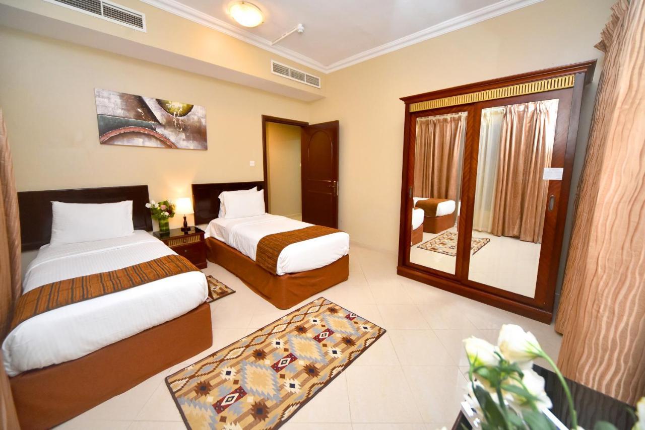 Emirates Stars Hotel Apartments Шарджа Екстер'єр фото
