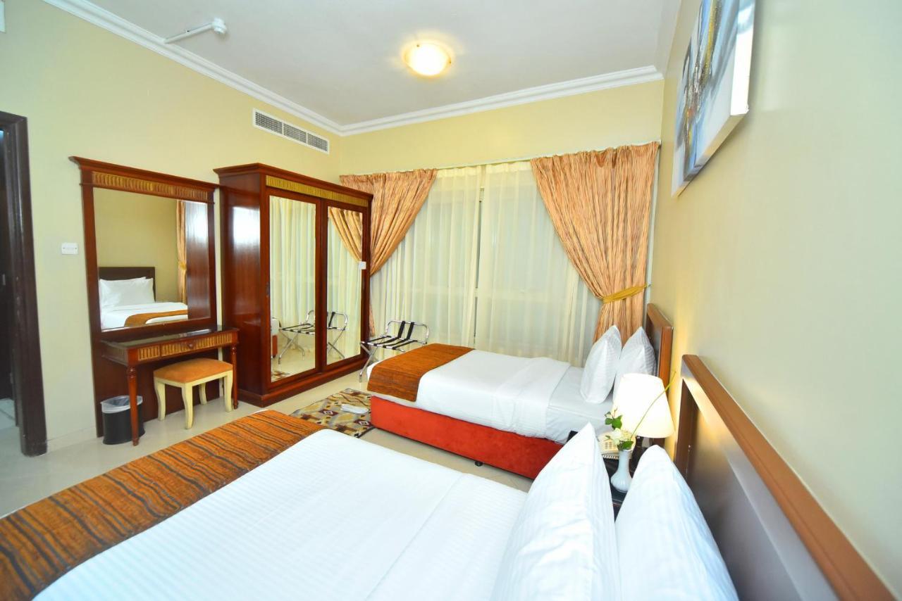Emirates Stars Hotel Apartments Шарджа Екстер'єр фото