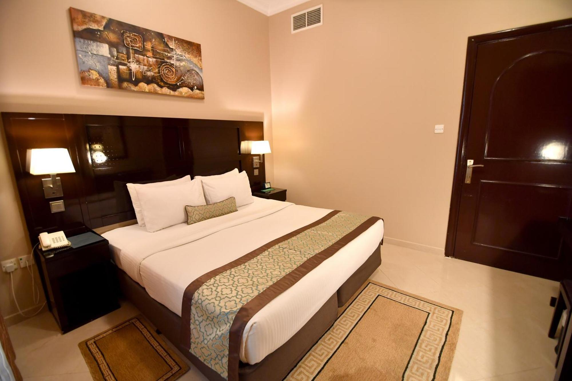 Emirates Stars Hotel Apartments Шарджа Екстер'єр фото