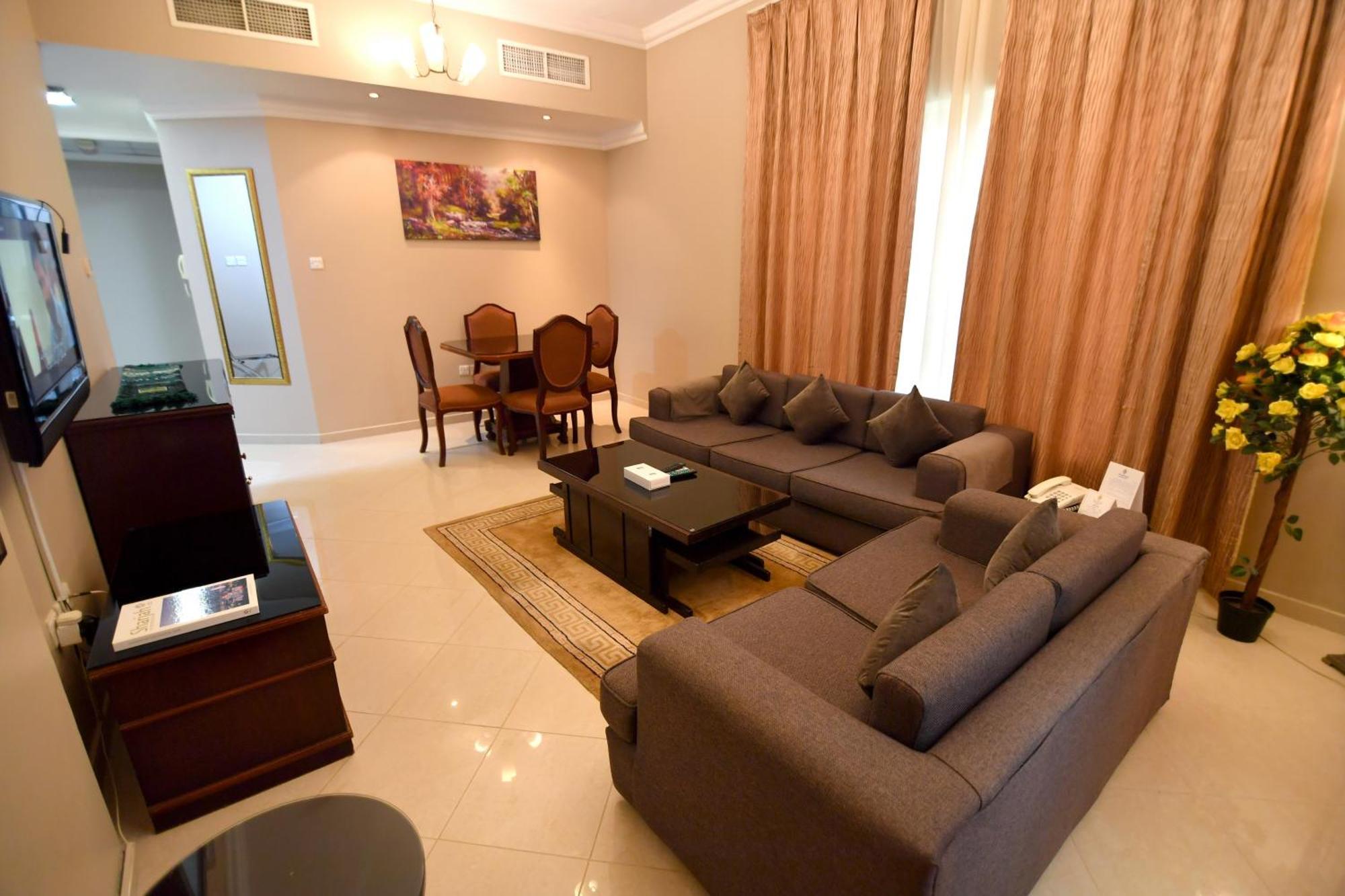 Emirates Stars Hotel Apartments Шарджа Екстер'єр фото
