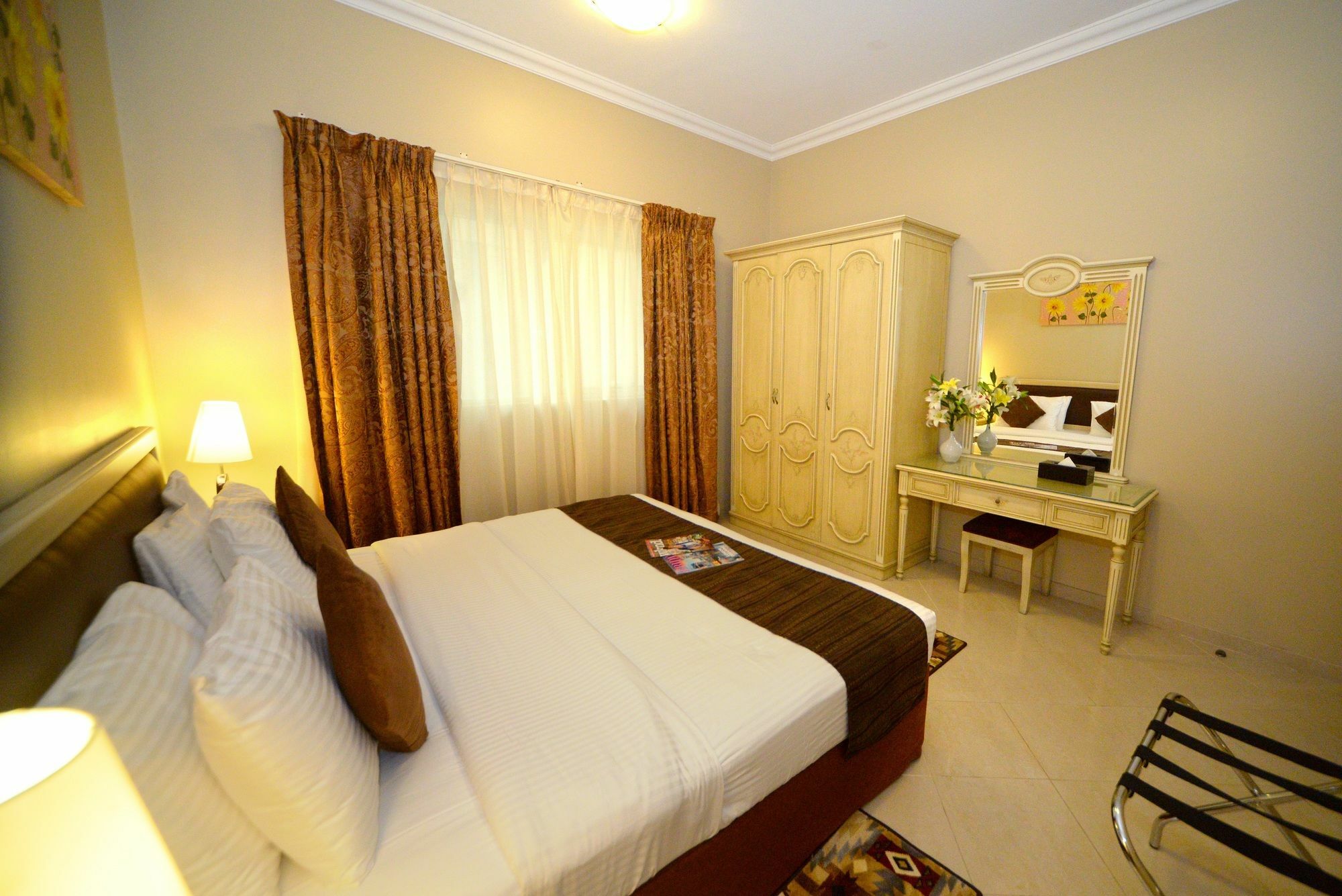 Emirates Stars Hotel Apartments Шарджа Екстер'єр фото